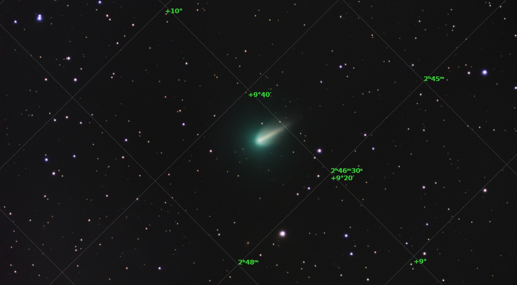 Comet 220P/McNaught viewed from my backyard with a Vespera 1 Telescope. Composite of 179 exposures (1790 sec). 