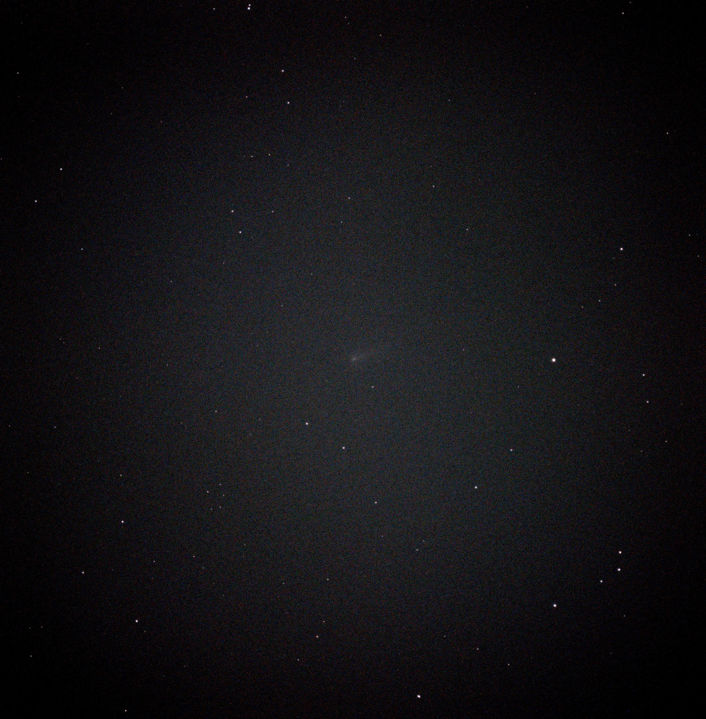 Comet 220P/McNaught viewed from my backyard with a Vespera Pro Telescope. Composite of 62 exposures (620 sec).