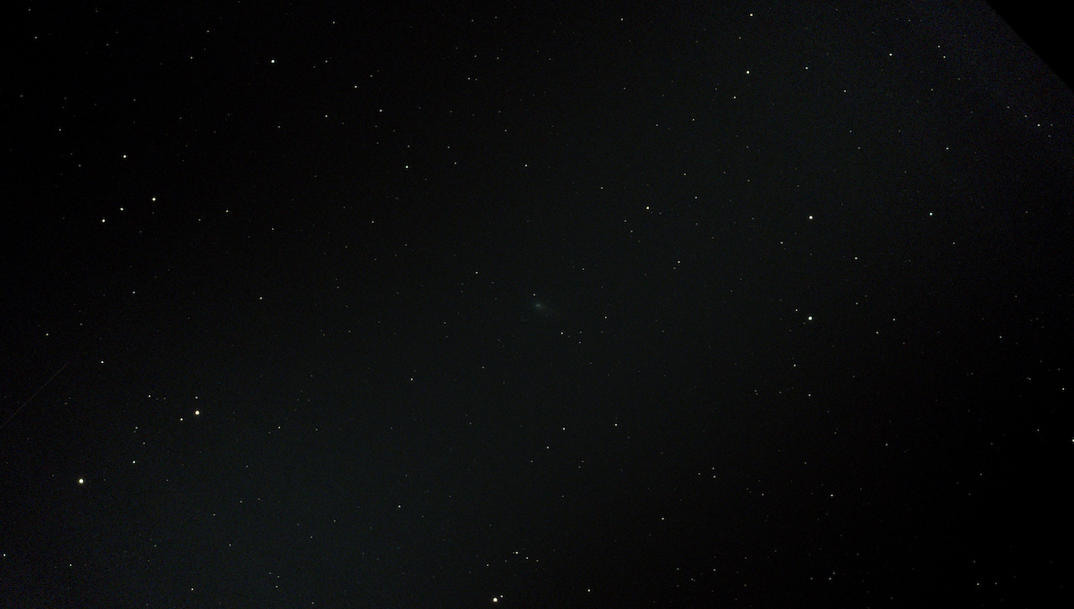 V3-20260606-081718-SOOT.JPG Comet 220P/McNaught viewed from my backyard with a Vespera 3 Telescope. Frames: 0071; Total exposure time: 700 sec.