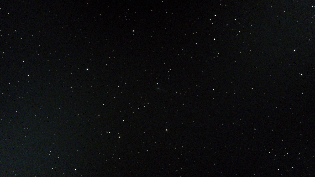 Comet 220P/McNaught viewed from my backyard with a Vespera 3 Telescope. Frames: 0189; Total exposure time: 1880 sec.